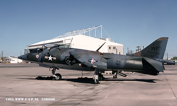 Hawker Siddeley AV-8A Harrier,  158968  VMA-513   WF-05  US. Marines