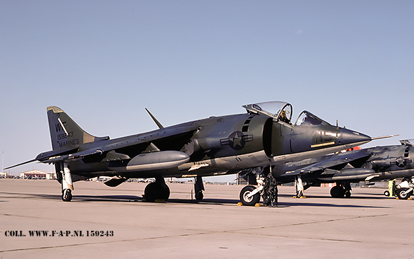 Hawker Siddeley AV-8A Harrier,   159243   VMA-513  WF-15    US-Marines