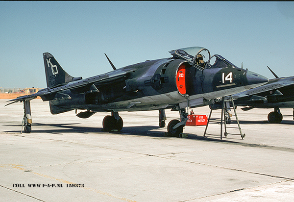 Hawker Siddeley AV-8A Harrier,   159273  VMA-203   US-Marnies