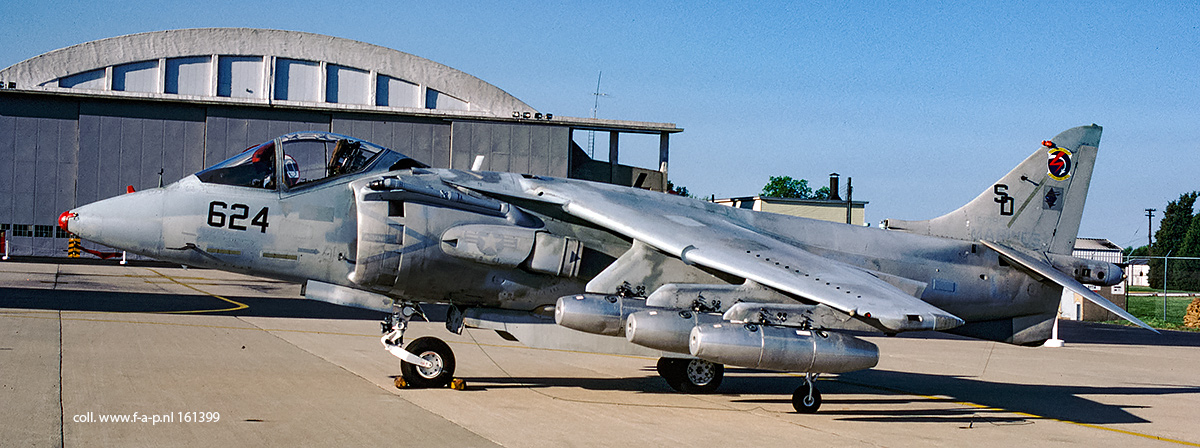 Mcdonnel Douglas AV8B Harrier    161399   NATC SD:624   NAS Patuxent River US-Marines