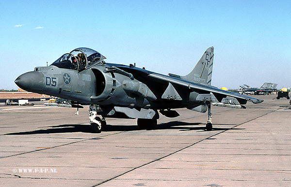 AV8B   165567  Marines El Centro 30-09-2002