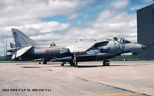 McDonnell Douglas AV-8B Harrier II MM-7220 c/n-271   Italy - Navy