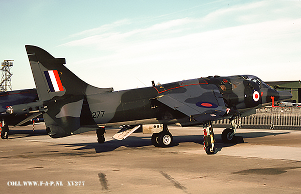 Hawker-Siddeley Harrier GR.1/GR.3  XV277  test and development airframe. at RNAS Yeovilton 07-1989