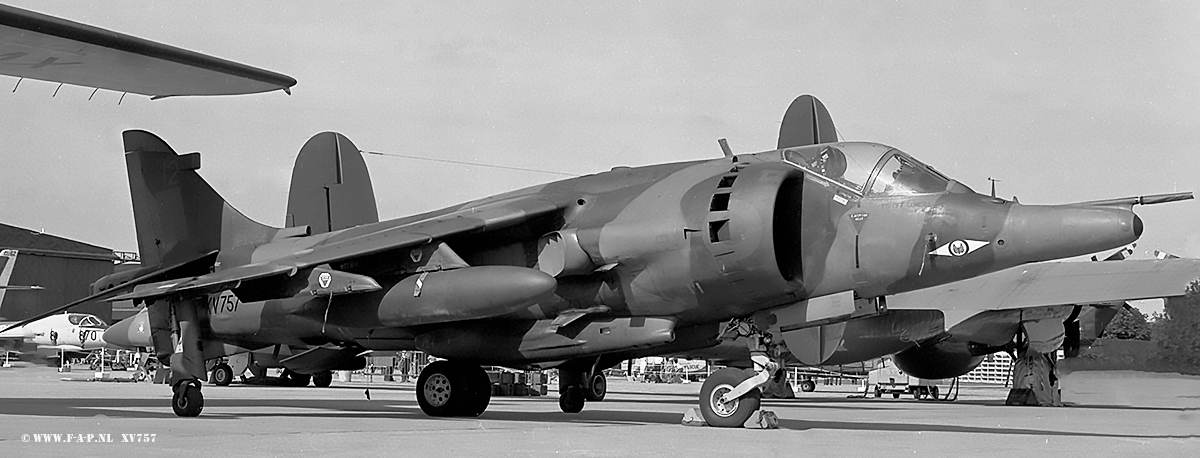 Hawker Siddeley Harrier GR.3   XV757  12  c/n-712020 1-Sqd Yeovilton