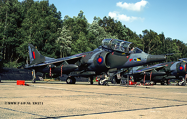 Hawker Siddeley Harrier T4A  The XW271  c/n-212010 233-OCU   At Twente AB   27-09-1982