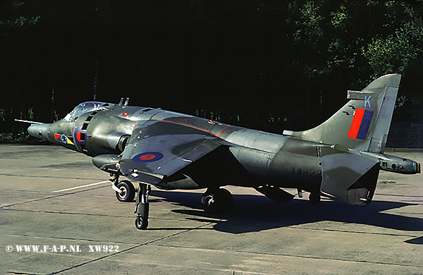 Hawker Siddeley Harrier GR3  XW922 c/n712077   233-OCU  Twente 27-09-1982