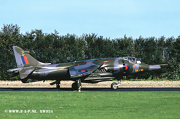 Hawker Siddeley Harrier GR3  XW924  4-Sqd    Leeuwarden