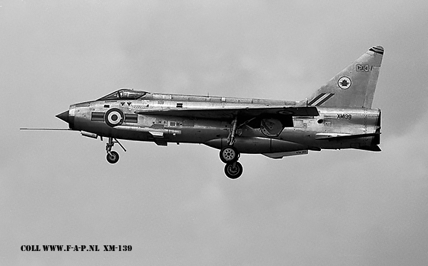  English Electric  Lightning F-1  XM-139  TFF Watisham 02-08-1975