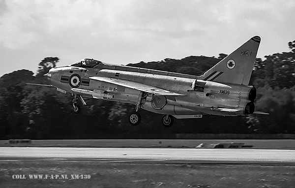  English Electric  Lightning F-1  XM-139  TFF Watisham 02-08-1975