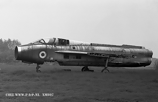 English Electric Lightning T-4  XM997 c/n95111- OCU 