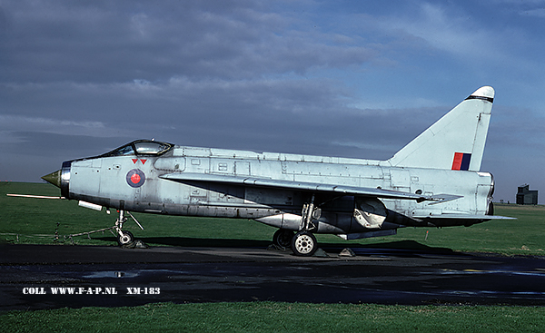 English Electric  Lightning  XM-183  Binbrook 