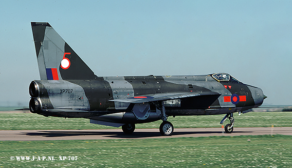 English Electric Lightning  F-3   XP707    5-Sqd  Binbrook 