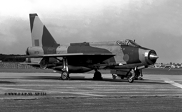 English Electric   Lightning F-3   XP-751  LTF   Binbrook  26-08-1978