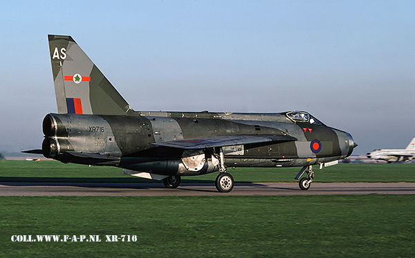 English Electric  Lightning F-3