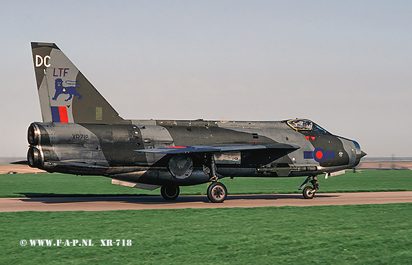 English Electric  Lightning F-3