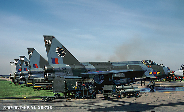 English Electric  Lightning F-6  XR-728  At Binbrook