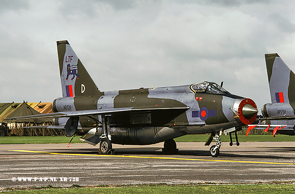 English Electric  Lightning F-6  XR-728  At Binbrook