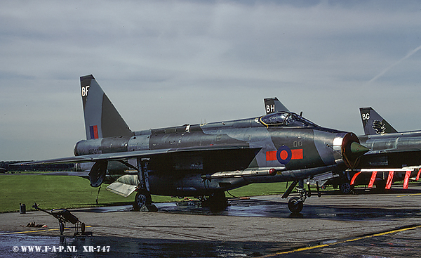 English Electric  Lightning F-6  XR-747  At Binbrook