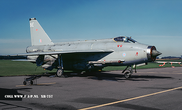 English Electric  Lightning F-6  XR-757  Binbrook