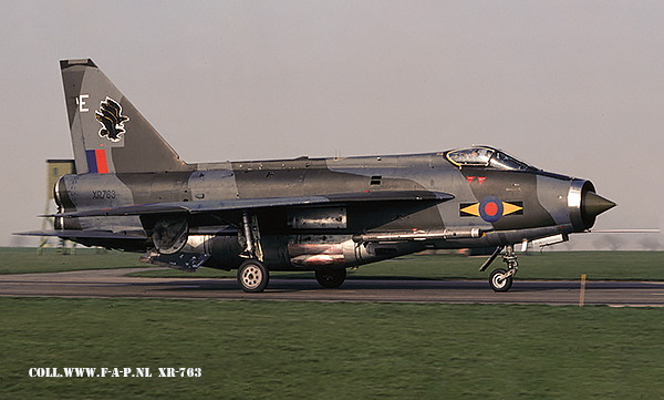 English Electric  Lightning F-6  XR-763  Binbrook