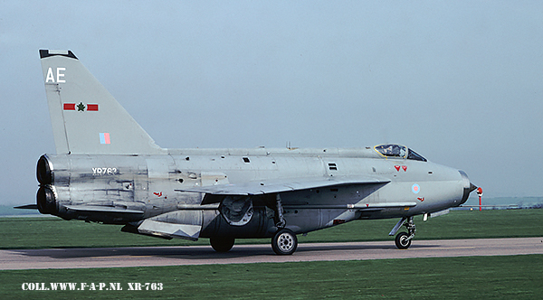 English Electric  Lightning F-6  XR-763  Binbrook