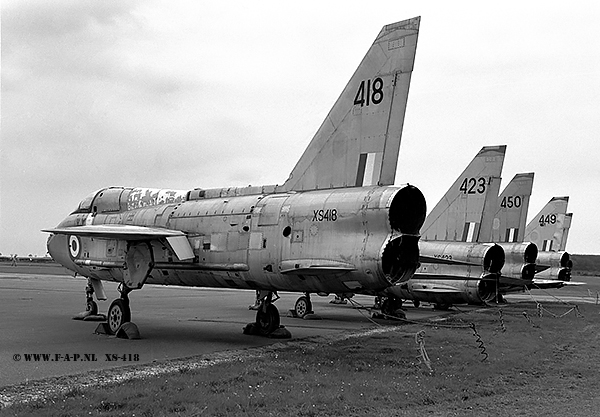 Lightning T-5   XS-418  226-OCU  Binbrook  26-08-1978