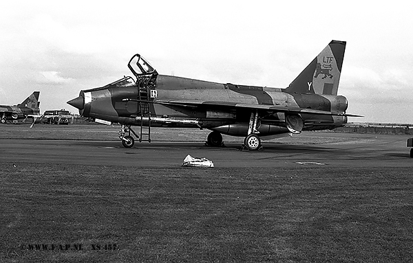 Lightning T-5   XS-457  LTF  Binbrook  26-08-1978