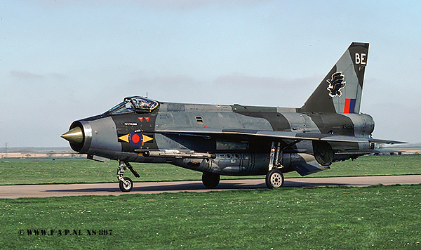 English Electric  Lightning F-6    XS897      Binbrook  