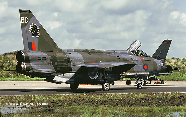 English Electric  Lightning F-6    XS89  11-Sqd   Leeuwarden