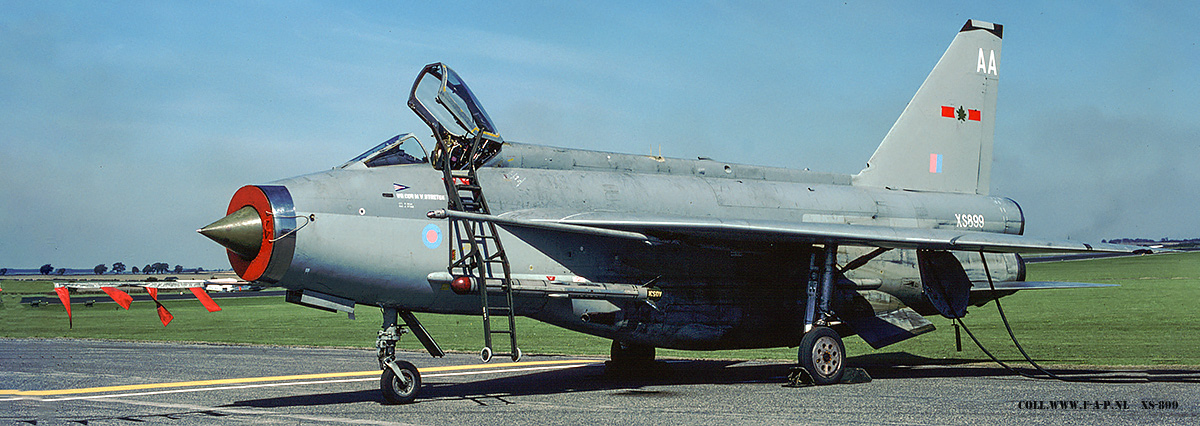 English Electric  Lightning F-6    XS899      Binbrook  