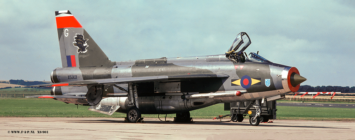 English Electric  Lightning F-6    XS901       Binbrook    26-08-1978