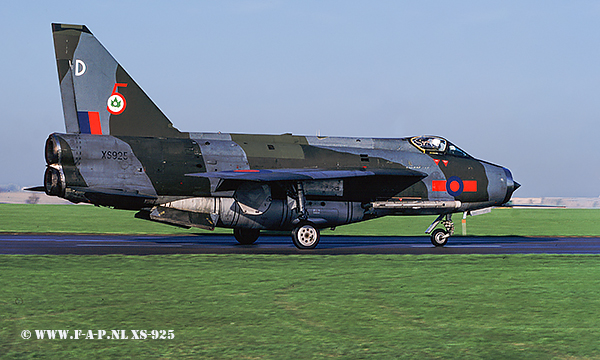 English Electric  Lightning F-6    XS925    Binbrook