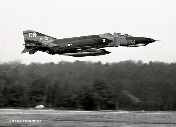 F-4E   68-433  32-TFS   Soesterberg  W/O