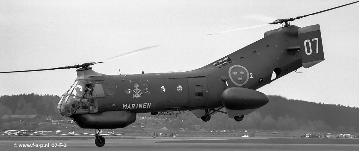 Piasecki H-21/ Vertol 44   07- F-2 Swedish Navy    at   Sve Airport Sweden  14-05-1971  