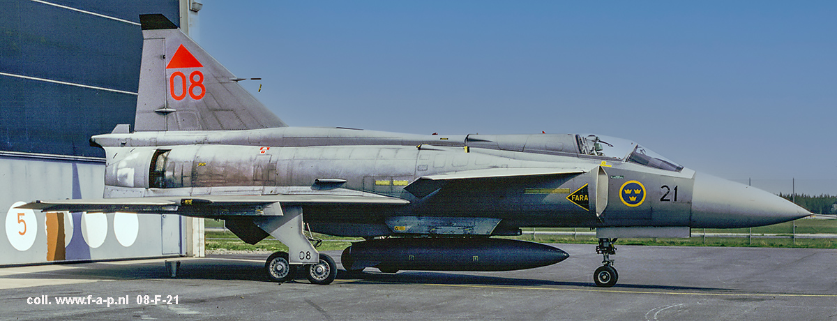 Saab JA37 Viggen           08    F-21 Swedish Air Force                        