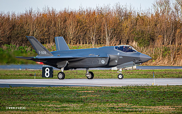  Lockheed Martin-F-35 Lightning II    F-009  Leeuwarden