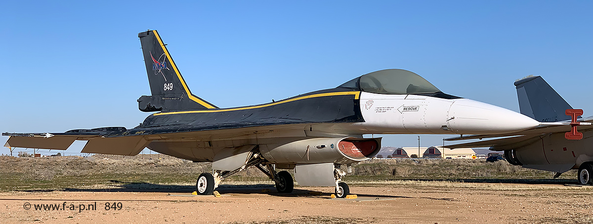 General Dynamics F-16XL-1 Fighting Falcon   849  c/n-61-5 NASA - National Aeronautics and Space Administration  seen at the Air Force Flight Test Museum, Edwards AFB. 08-02-2019