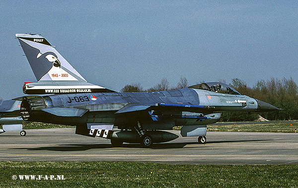 F-16-Am     J-063  Special Colours  for 60 Jears  322-Sqd  Leeuwarden