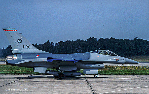 F-16A     J-201  315- Sqd   Twente
