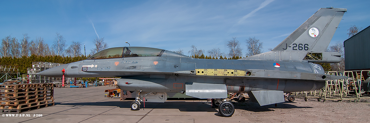 F-16B    J-266 Irnsum  16-04-2022