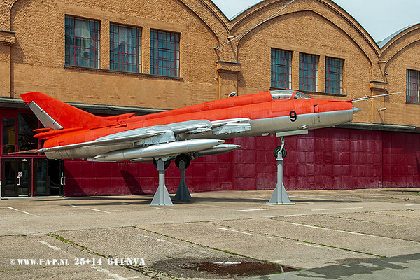 Sukhoi Su-22M4 Fitter K  Tactical number 9 ex 25+14  ex-644 NVA  c/n 26001  Speyer  29-06-2012