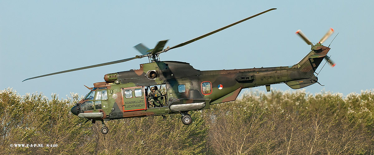  Eurocopter AS 532U2 Cougar    S-440  Marnerwaard    03-10-2011