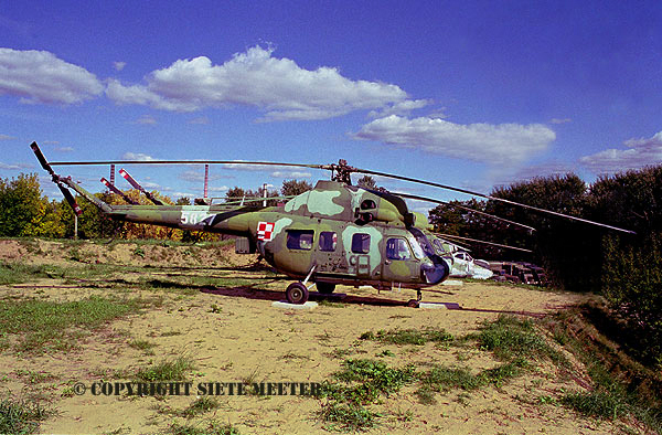 Mil Mi 2 R     5827   Ford Sadyba Warsawa  07-09-2000