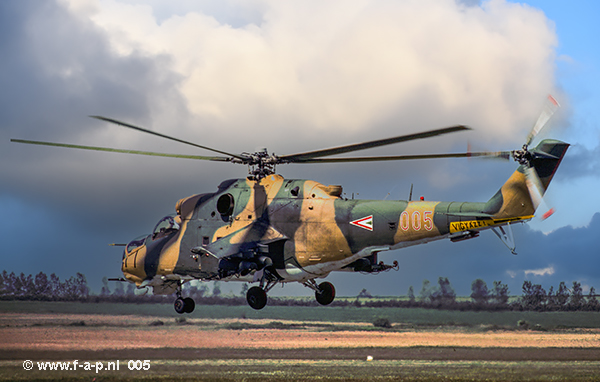 Mil Mi-Hind 24D  Hind D        005   c/n-340275     of  the  87th Bakony Regiment   of  the  87th Bakony Regiment    Szentkirlyszabadja Air Base