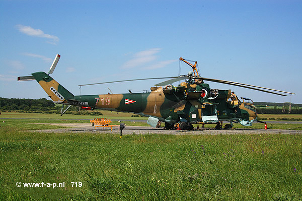 Mil Mi-Hind 24    719    Bakony Regiment  Szentkirlyszabadja Air Base  07-07-2004