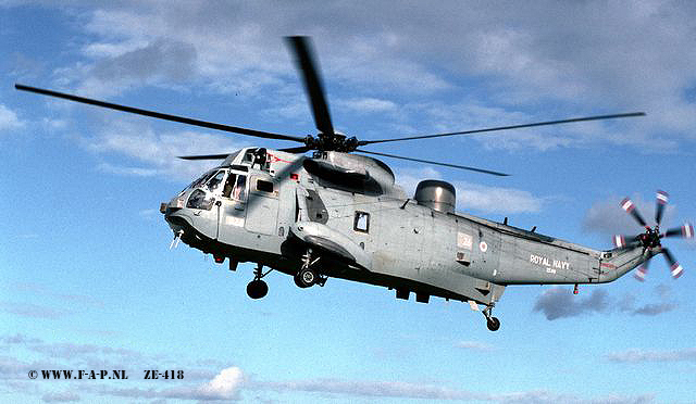 Sea King  Has-5  ZE-418/826  771-Sqd  SAR-Meet Leeuwarden  05-Okt-1994