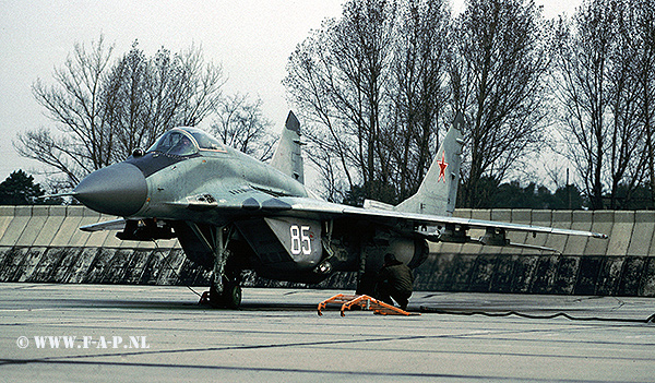 MiG 29-Fulcrum C  85 of 787-IAP  Finow 14-04-1993
