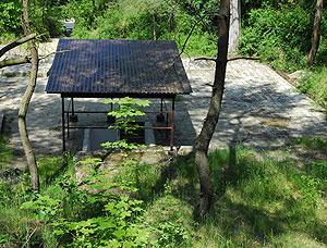 The entrance of  PzW-Nord  A-1,2,3  west of PzW-714, East of the town of Boryszyn  25-05-07