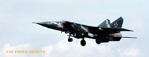 MiG 25_R  52  931 AFR   20-04-1991  Werneuchen