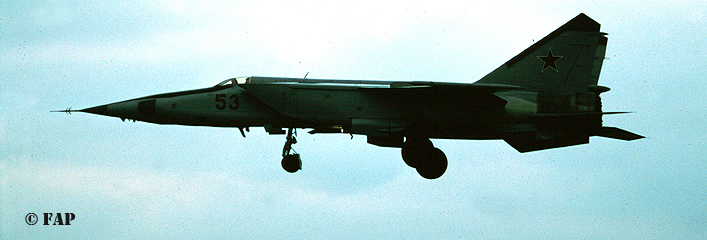 MiG 25_R  52  931 AFR   20-04-1991  Werneuchen